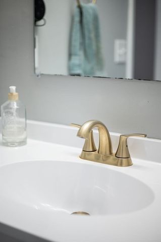381 Linebrook Rd, Ipswich, MA 01938