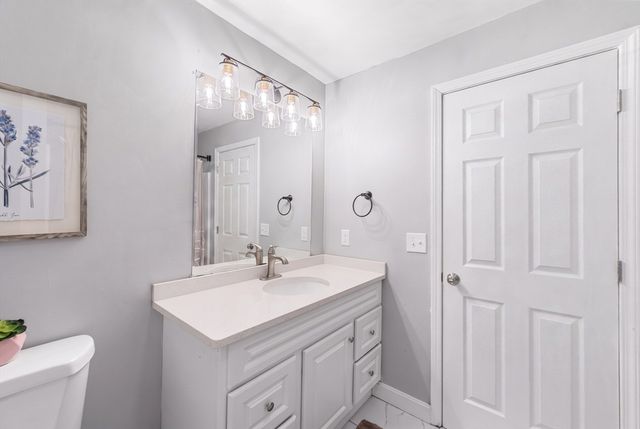 381 Linebrook Rd, Ipswich, MA 01938