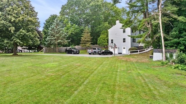 381 Linebrook Rd, Ipswich, MA 01938