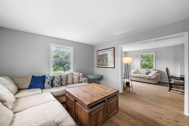 381 Linebrook Rd, Ipswich, MA 01938