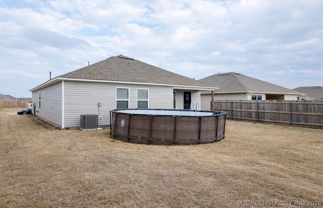 11446 S 233rd East East Avenue, Broken Arrow, OK 74014