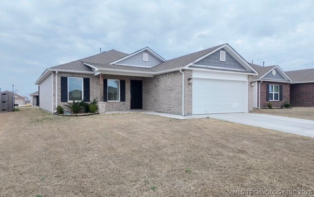 11446 S 233rd East East Avenue, Broken Arrow, OK 74014