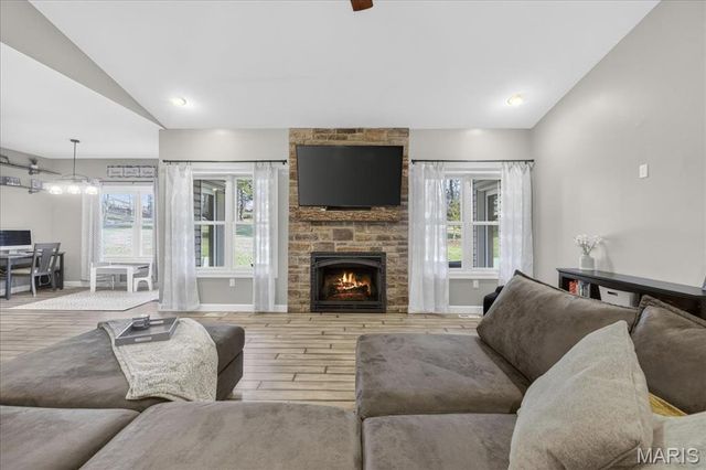 60 S Creek Drive, Moscow Mills, MO 63362