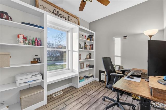 60 S Creek Drive, Moscow Mills, MO 63362