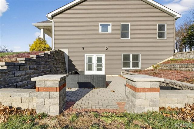 60 S Creek Drive, Moscow Mills, MO 63362