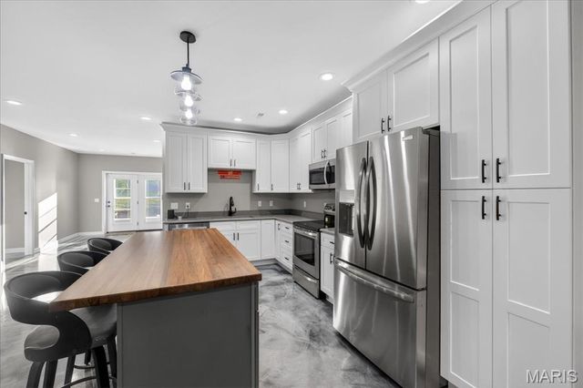 60 S Creek Drive, Moscow Mills, MO 63362