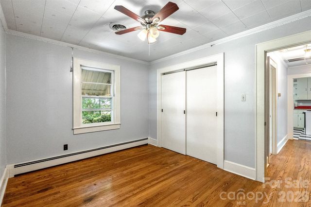 412 Eastside Drive, Statesville, NC 28625