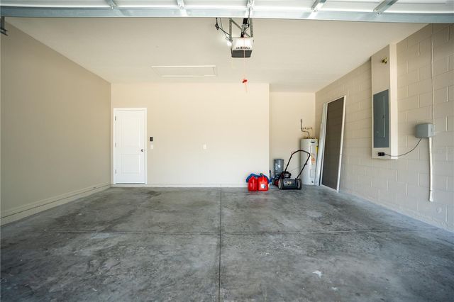 1860 SKYVIEW DRIVE, Auburndale, FL 33823