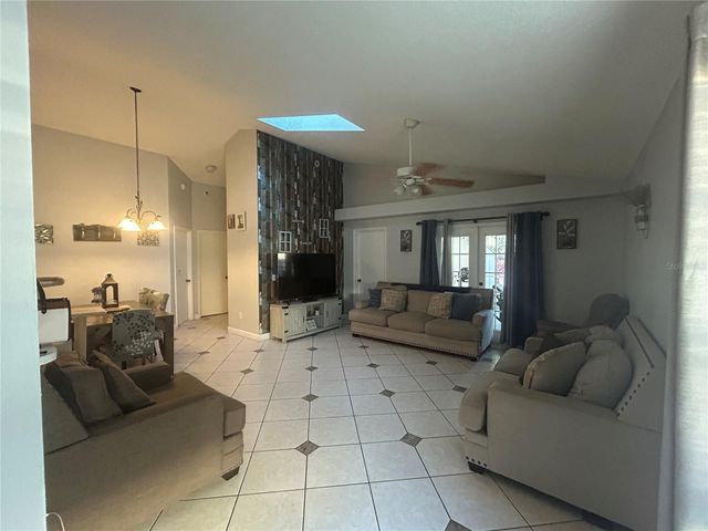 8750 FORT SHEA AVENUE, Orlando, FL 32822