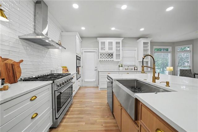 195 Brightmore Way, Johns Creek, GA 30005