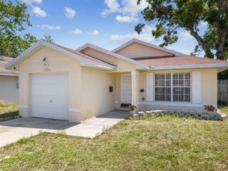 2050 28TH AVENUE N, St Petersburg, FL 33713