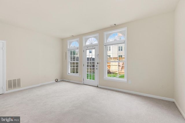 7810 LAKE PLEASANT DR, Springfield, VA 22153