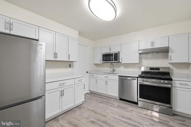 7810 LAKE PLEASANT DR, Springfield, VA 22153