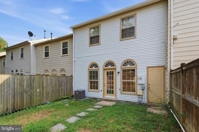 7810 LAKE PLEASANT DR, Springfield, VA 22153