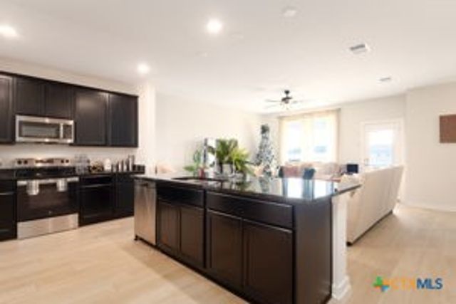 437 Appalachian Trail, Copperas Cove, TX 76522