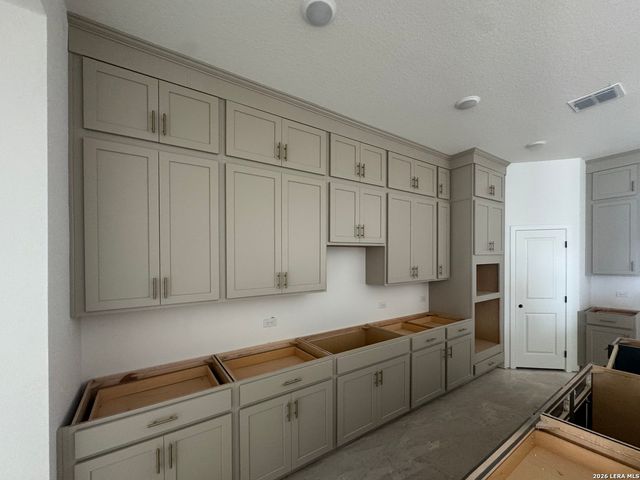 10135 Dew Ridge Way, Schertz, TX 78154