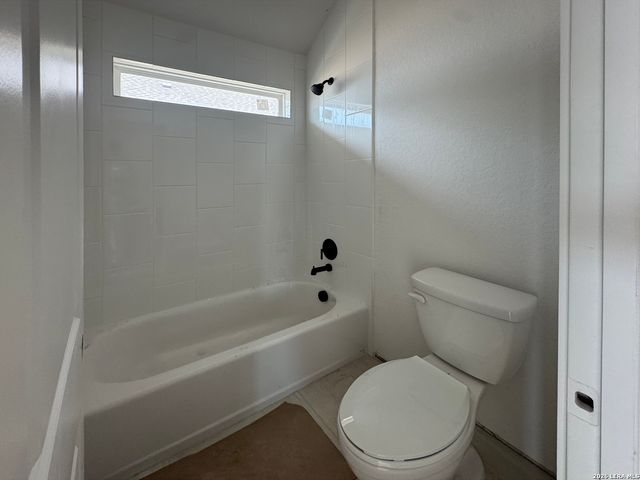 10135 Dew Ridge Way, Schertz, TX 78154