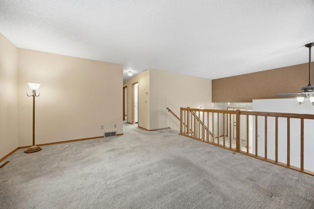 1202 41st Avenue N, Fargo, ND 58102