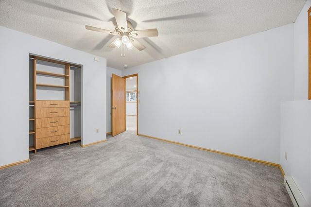 1202 41st Avenue N, Fargo, ND 58102