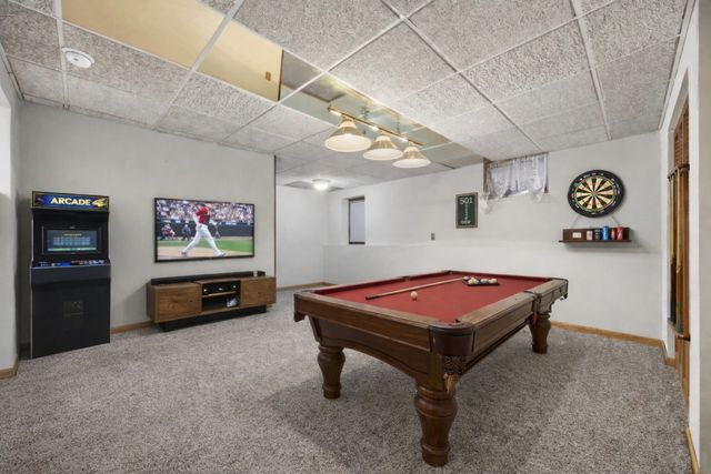 1202 41st Avenue N, Fargo, ND 58102