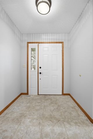 1202 41st Avenue N, Fargo, ND 58102