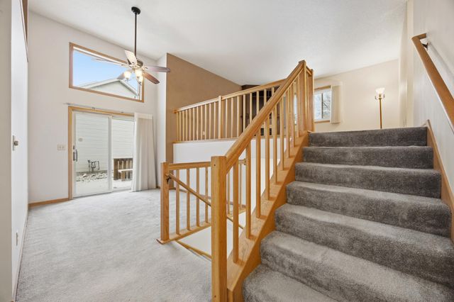 1202 41st Avenue N, Fargo, ND 58102