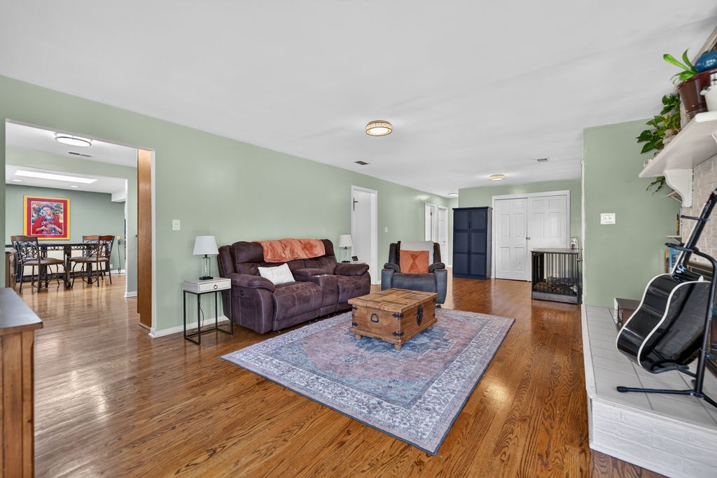 11258 S Oak Park Avenue, Worth, IL 60482 — photo 5