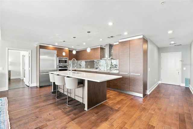 175 1ST STREET S 2701, St Petersburg, FL 33701