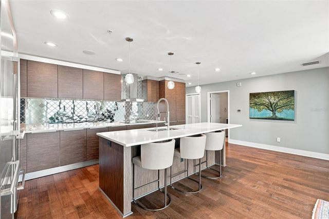 175 1ST STREET S 2701, St Petersburg, FL 33701