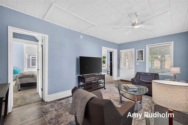 532 Jackson Avenue, Grand Haven, MI 49417