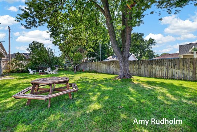 532 Jackson Avenue, Grand Haven, MI 49417
