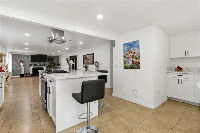 11386 Cambridge St, Riverside, CA 92503