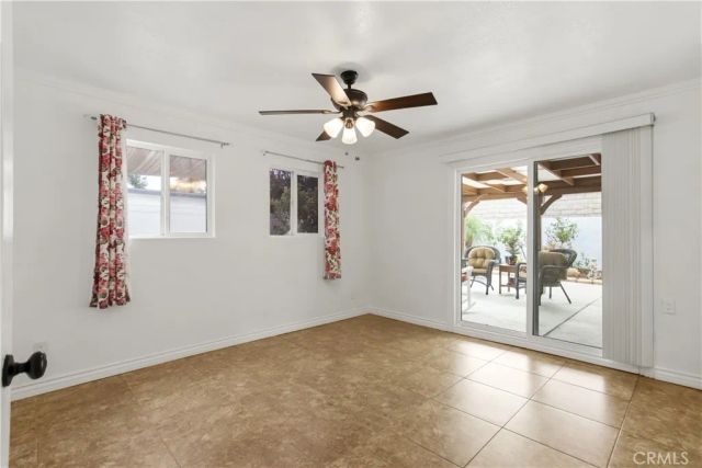 11386 Cambridge St, Riverside, CA 92503