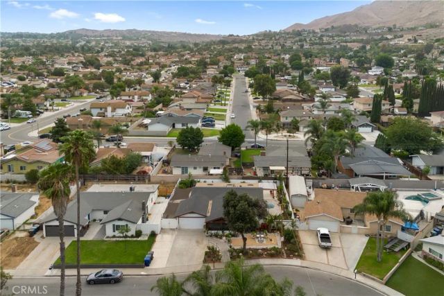 11386 Cambridge St, Riverside, CA 92503