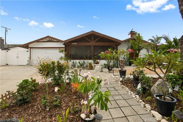 11386 Cambridge St, Riverside, CA 92503