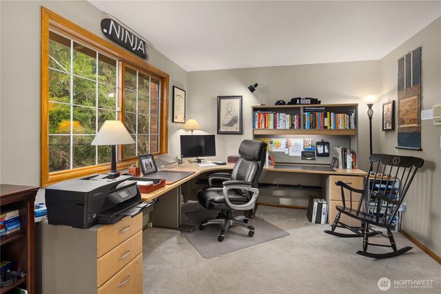 19625 NE 125th Court, Woodinville, WA 98077