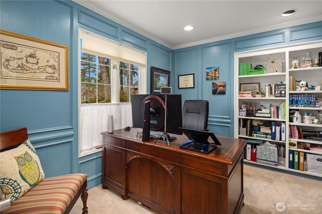 19625 NE 125th Court, Woodinville, WA 98077