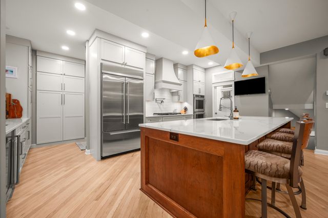 3003 Dunes Valley Path, Stevensville, MI 49127