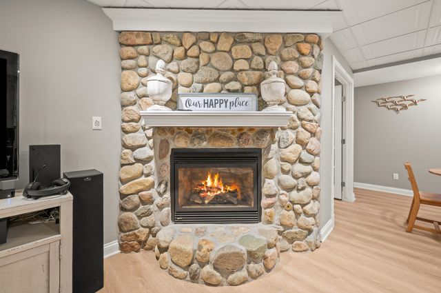 3003 Dunes Valley Path, Stevensville, MI 49127