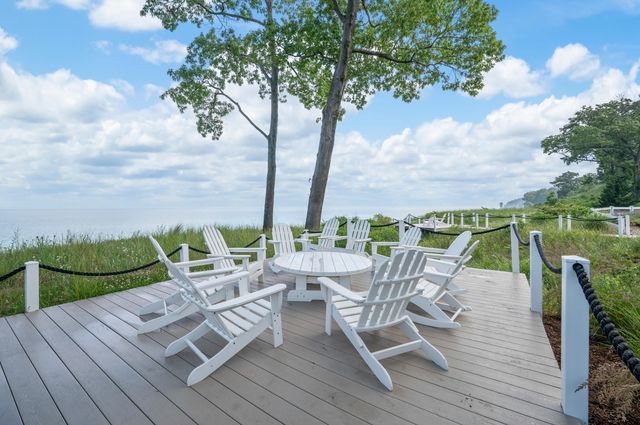 3003 Dunes Valley Path, Stevensville, MI 49127