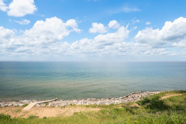 3003 Dunes Valley Path, Stevensville, MI 49127