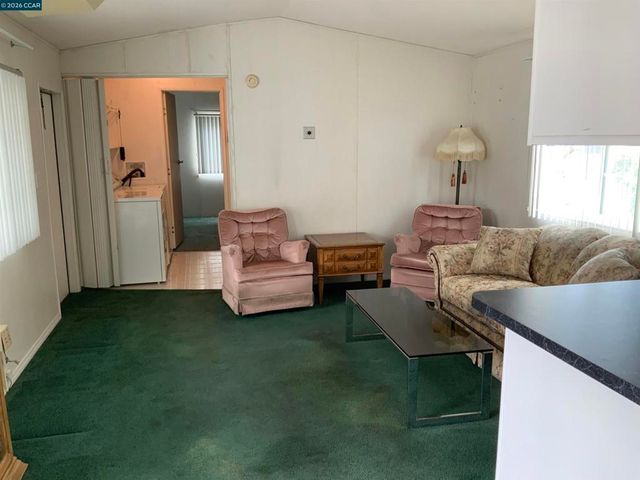 66 The Trees Dr., Concord, CA 94518