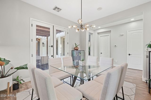 6932 S BLACK HILLS Way, Chandler, AZ 85249