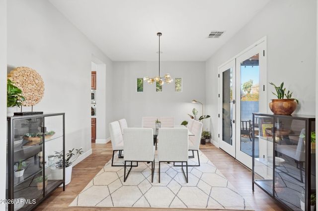 6932 S BLACK HILLS Way, Chandler, AZ 85249