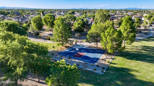 6932 S BLACK HILLS Way, Chandler, AZ 85249