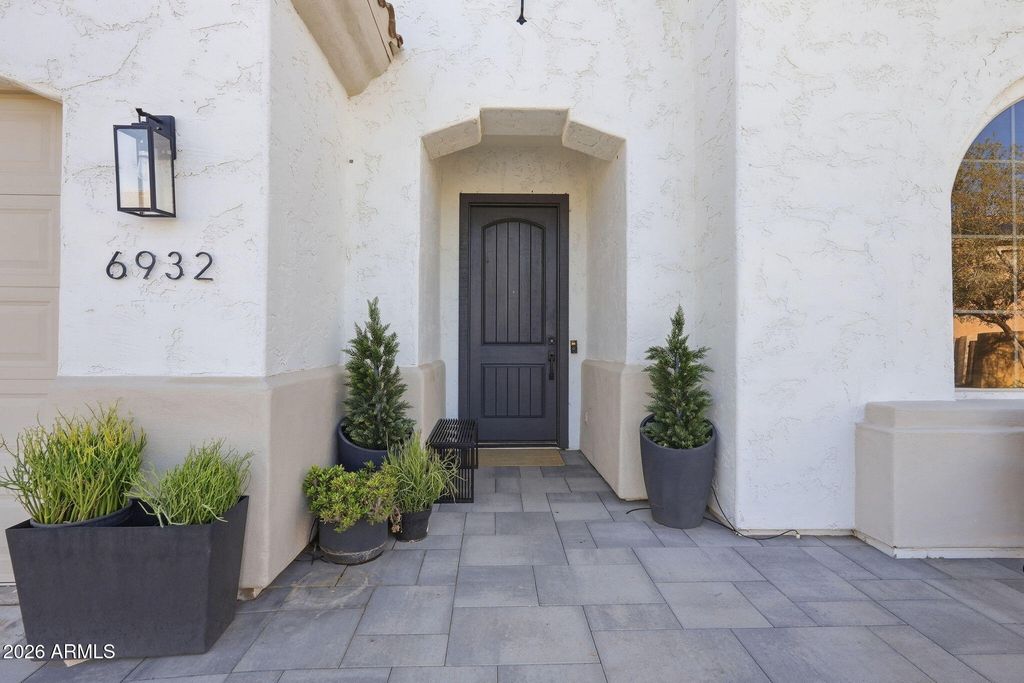 6932 S BLACK HILLS Way, Chandler, AZ 85249 — photo 5