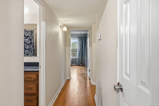 407 MONTPELIER DR, San Antonio, TX 78228