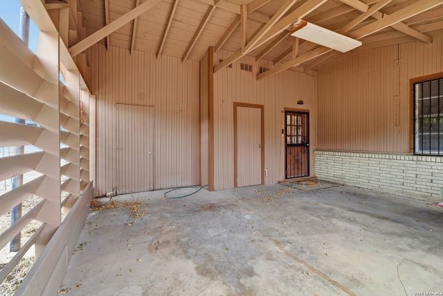 407 MONTPELIER DR, San Antonio, TX 78228