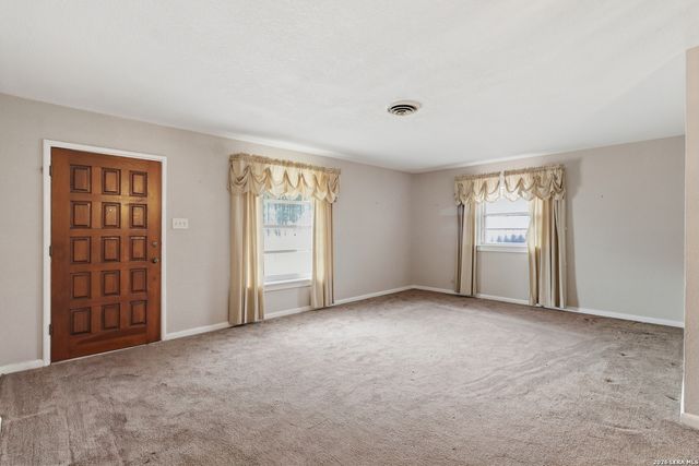 407 MONTPELIER DR, San Antonio, TX 78228