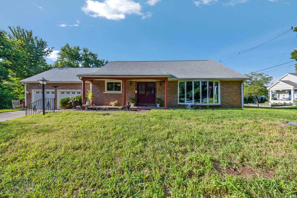 210 E Main Street, Newburgh, IN 47630
